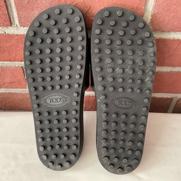 Tod’s Logo Embossed Rubber Fascia T Leone Black Rubber Men’s Sliders Size 8